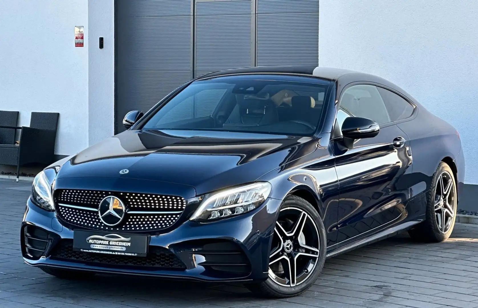 Mercedes-Benz C 180 Coupe 9G*AMG-LINE*NAVI*KAMERA*Ambiente* Blau - 1