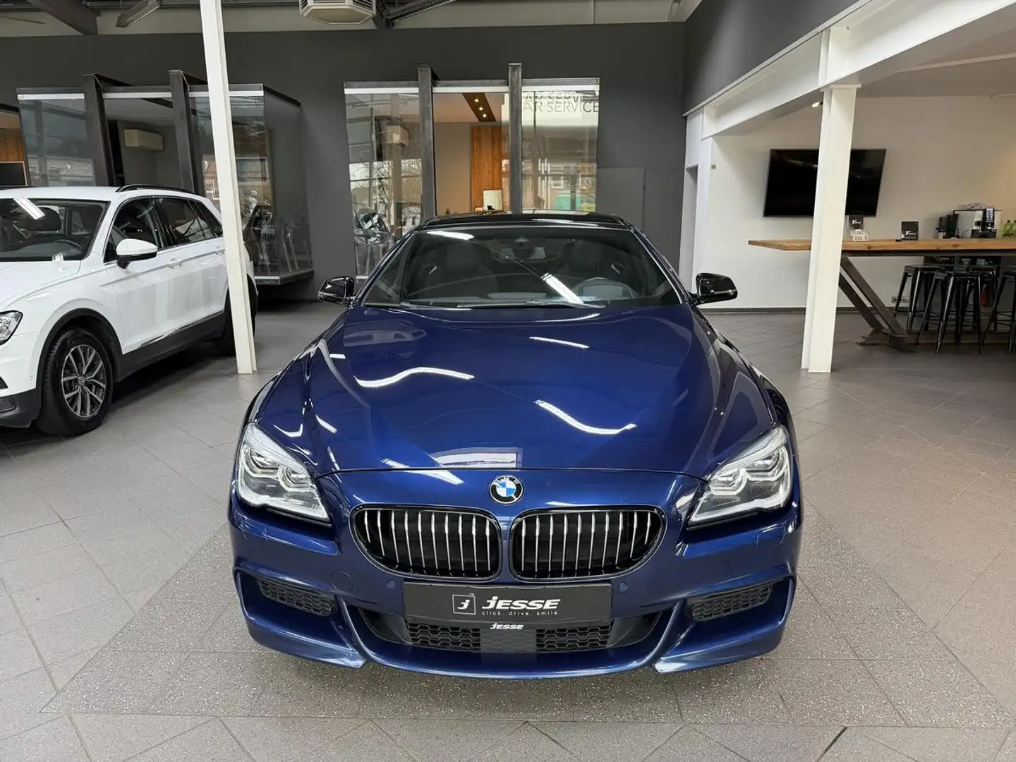 BMW 640 d GC xDrive M-Sport LED Pano Bleu - 2