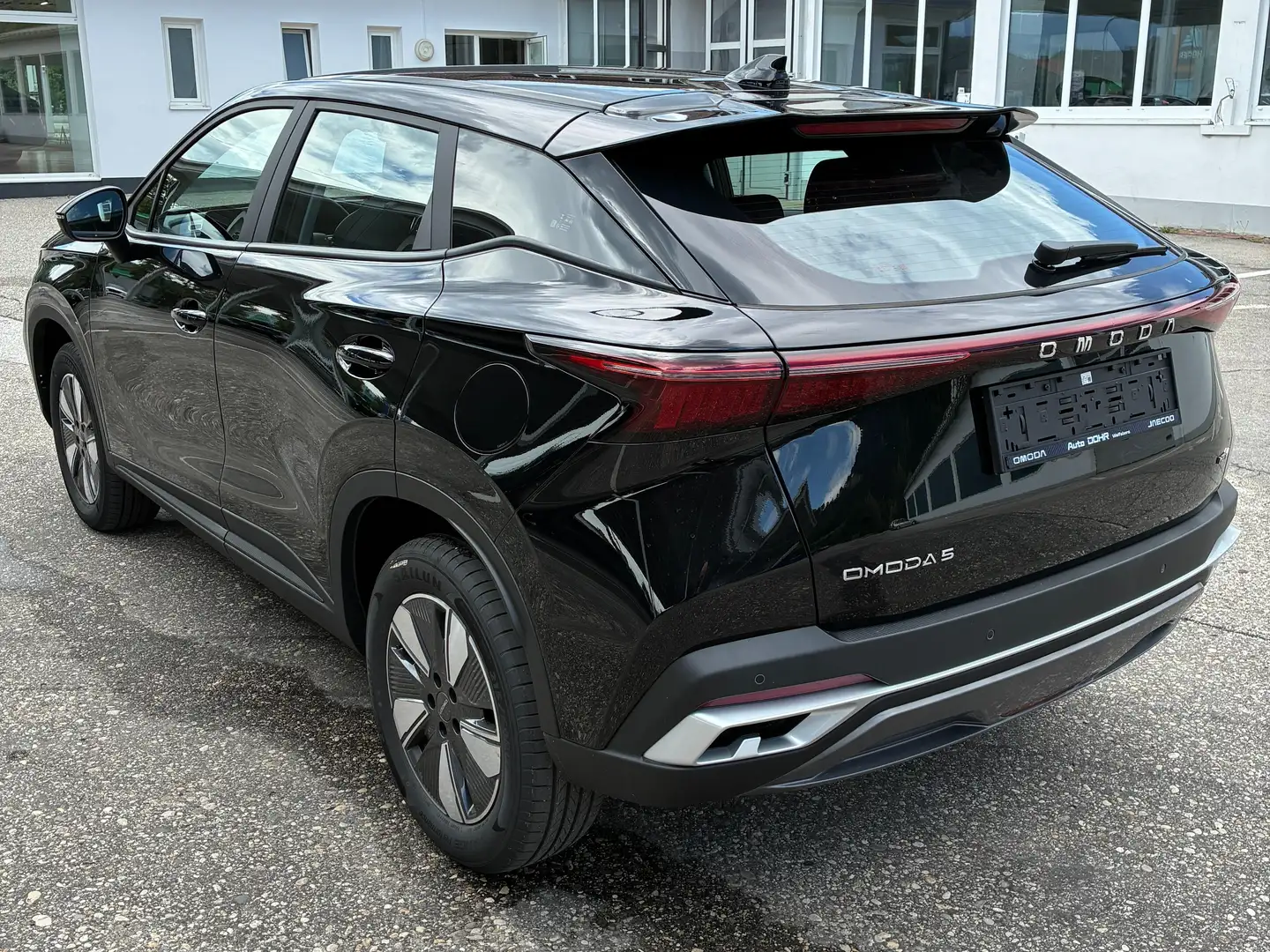 Omoda 5 1.5 GDI Hybrid mit SHS Comfort (165kw) Schwarz - 2