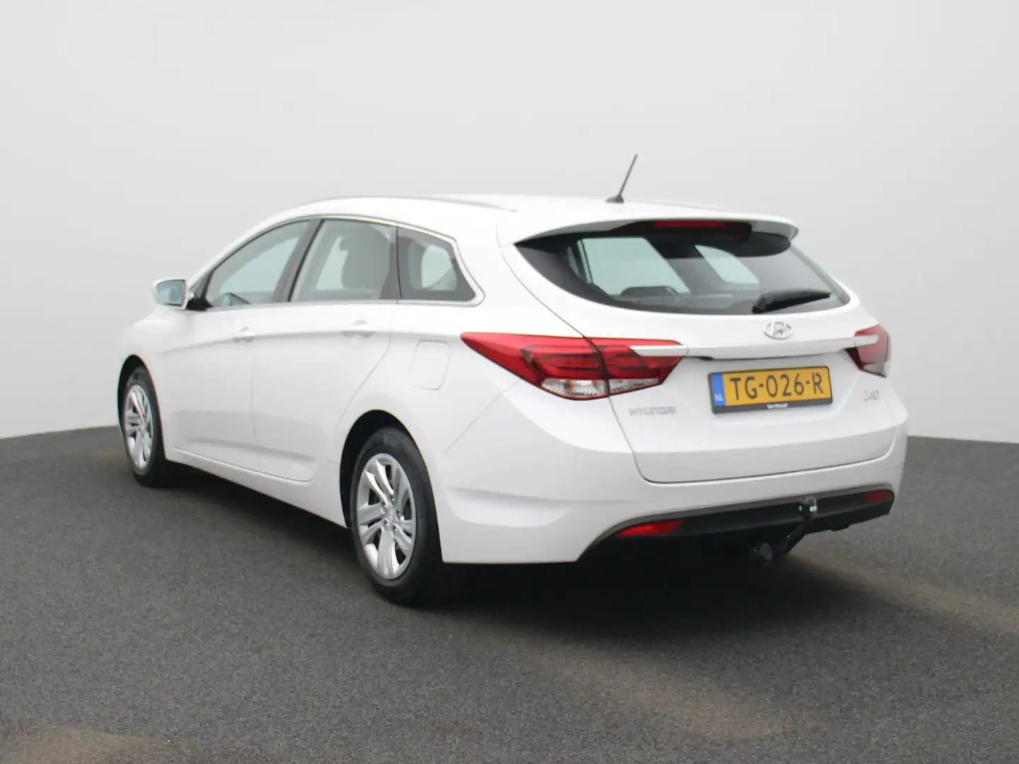 Hyundai i40 Wagon 1.6 GDI Essence | Climate Control | Trekhaak Bianco - 2