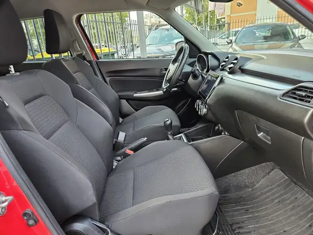 Suzuki Swift view 11