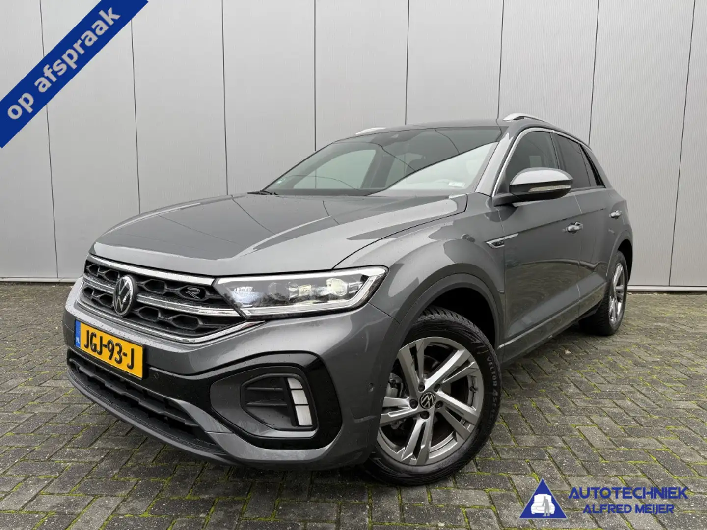 Volkswagen T-Roc 1.0 TSI R-Line EINDEJAARSAANBIEDING Business Carpl Grijs - 1