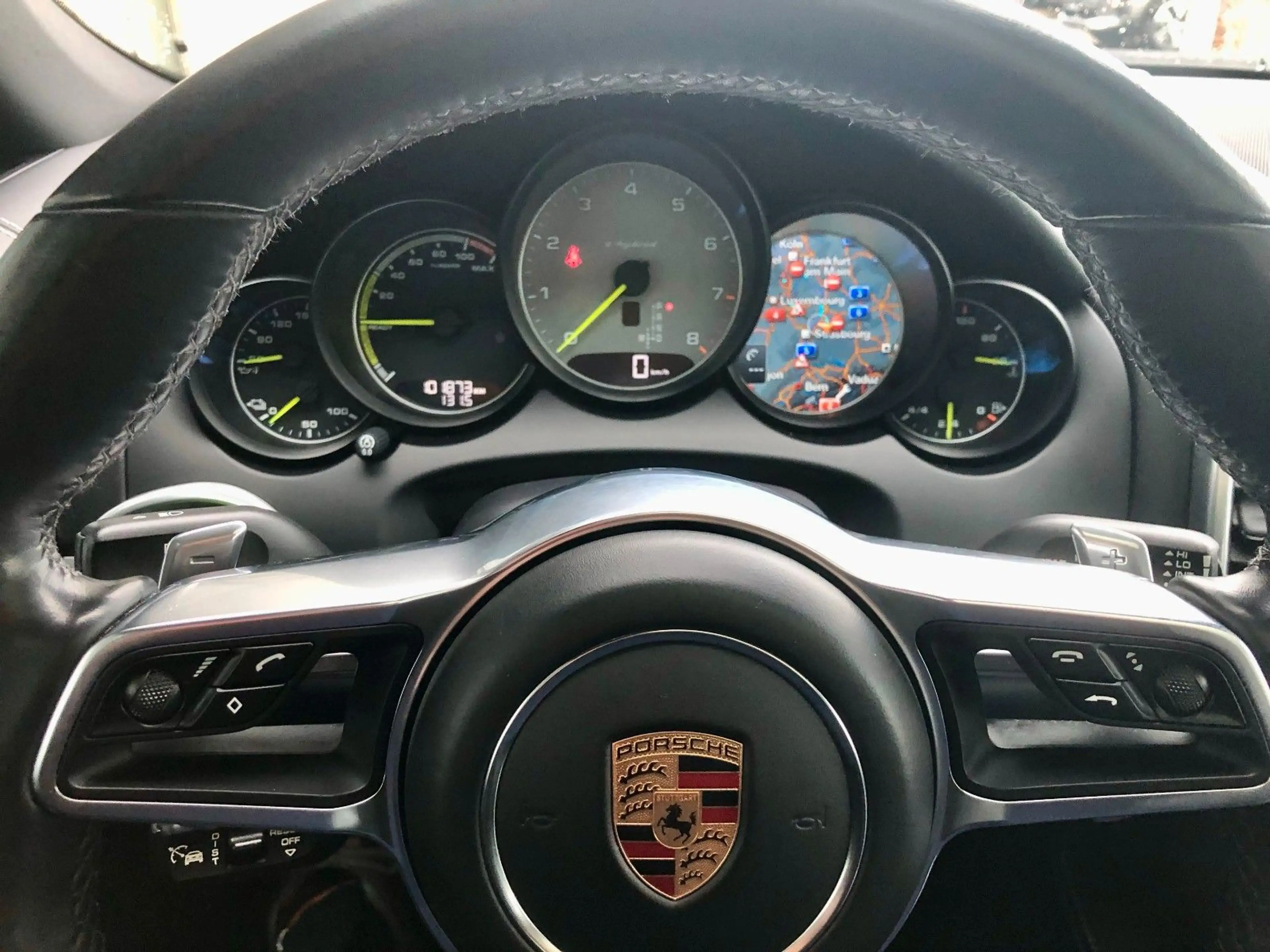 Porsche Cayenne S E-Hybrid 2. Hand, deutsch, Vollausst. — photo 13