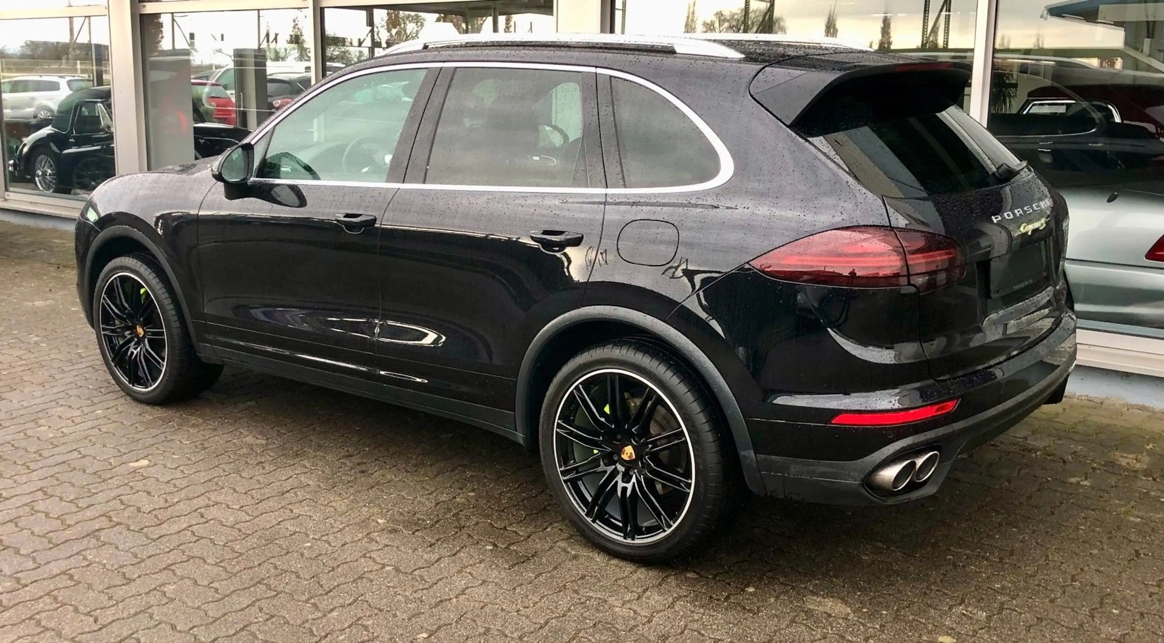 Porsche Cayenne S E-Hybrid 2. Hand, deutsch, Vollausst. — photo 7