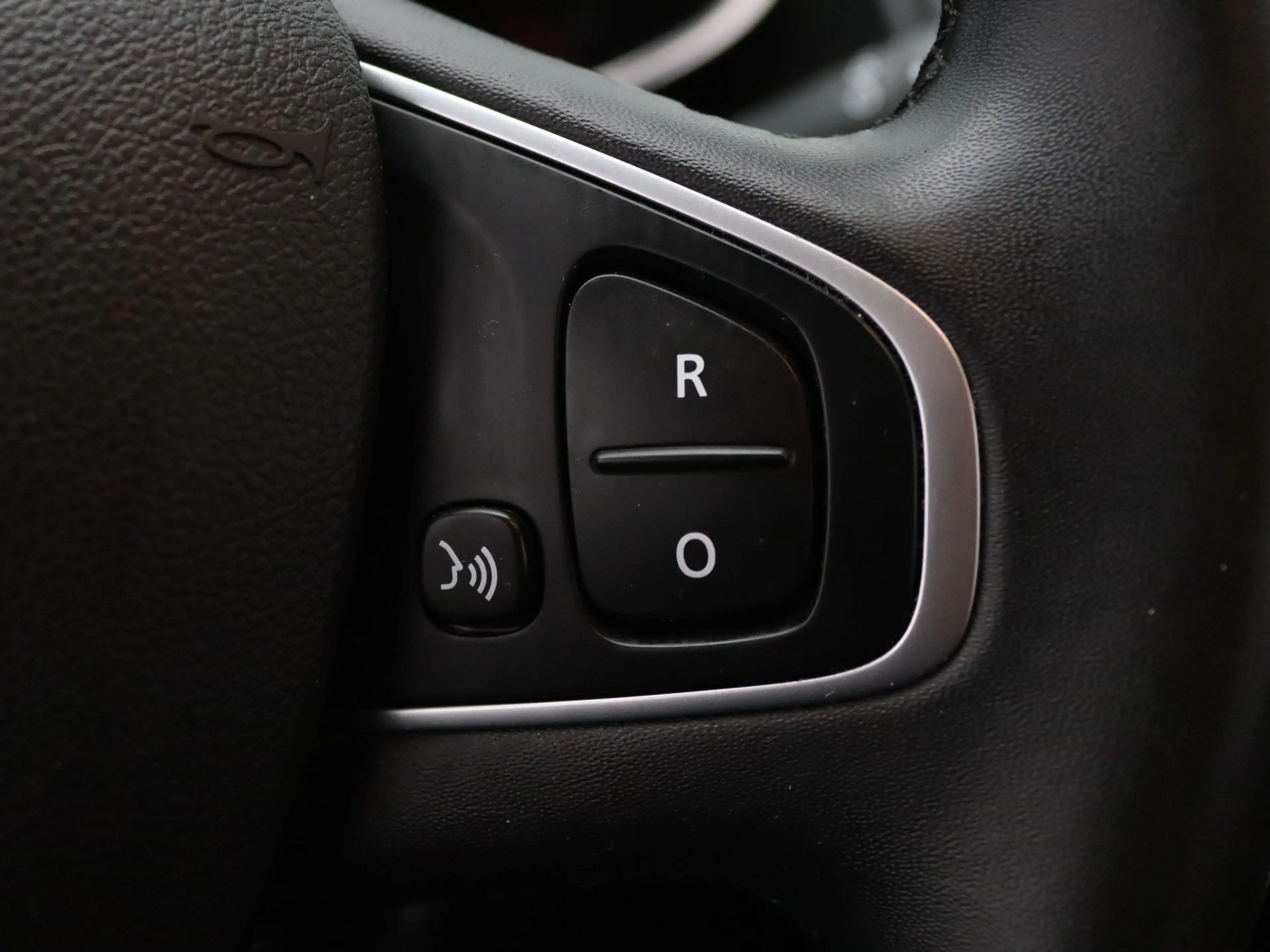 Renault Clio Estate 90pk TCe Limited Apple Carplay/Android Auto — photo 14