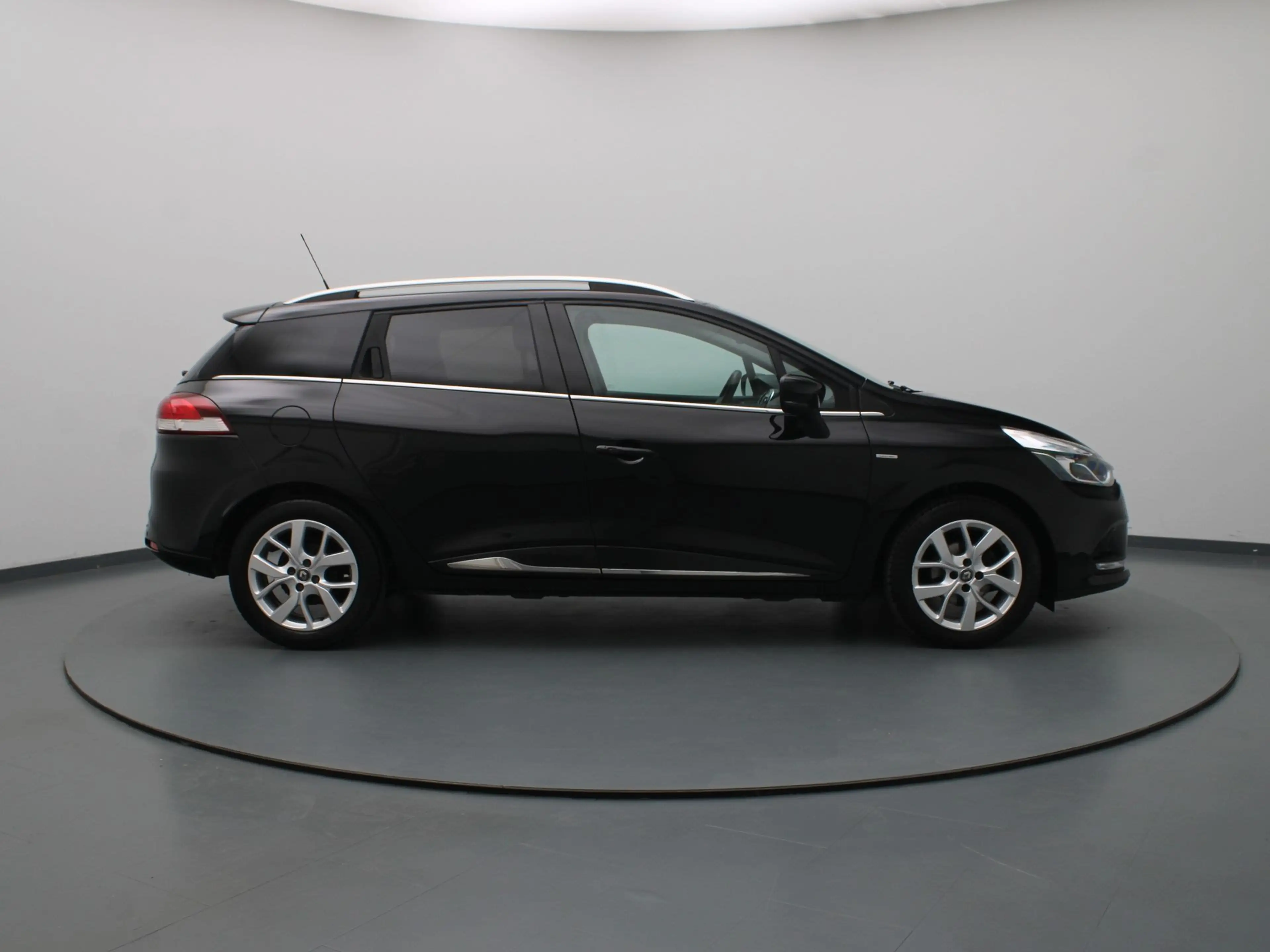 Renault Clio Estate 90pk TCe Limited Apple Carplay/Android Auto — photo 24