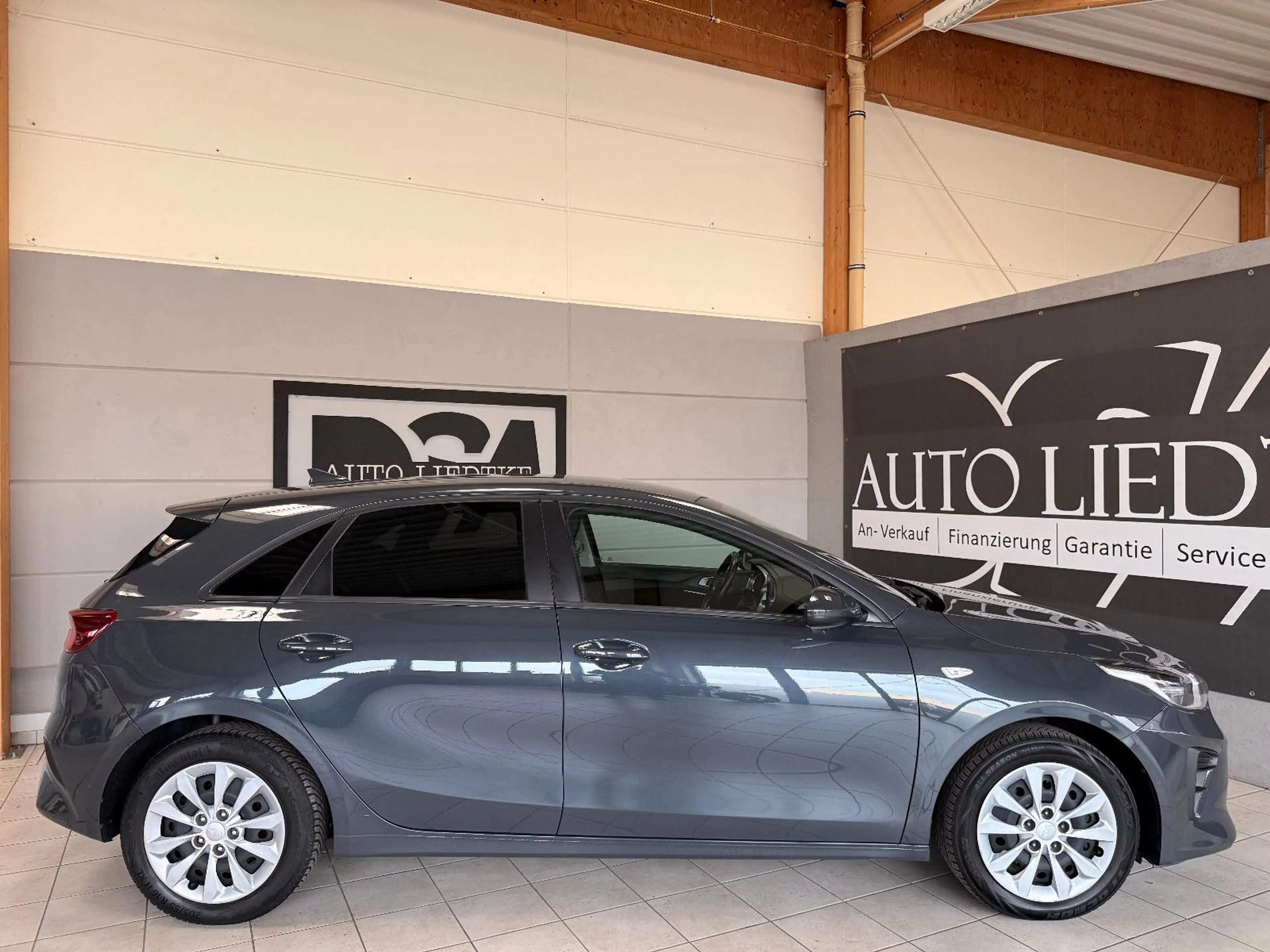 Kia Ceed / cee'd Ceed 1.0 T-GDI 100 Attract/CarPlay/Android/Sitzh — photo 5