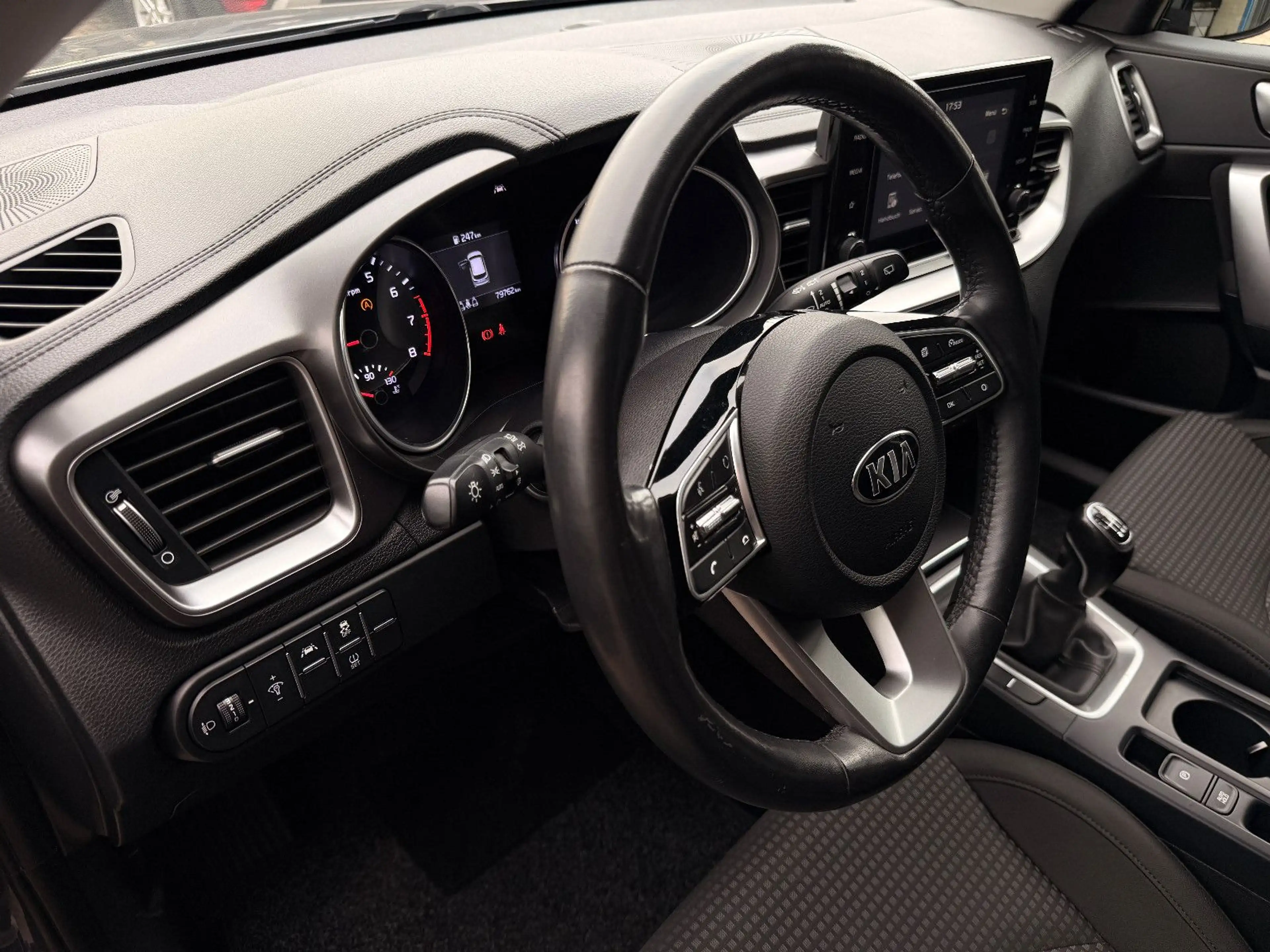 Kia Ceed / cee'd Ceed 1.0 T-GDI 100 Attract/CarPlay/Android/Sitzh — photo 8
