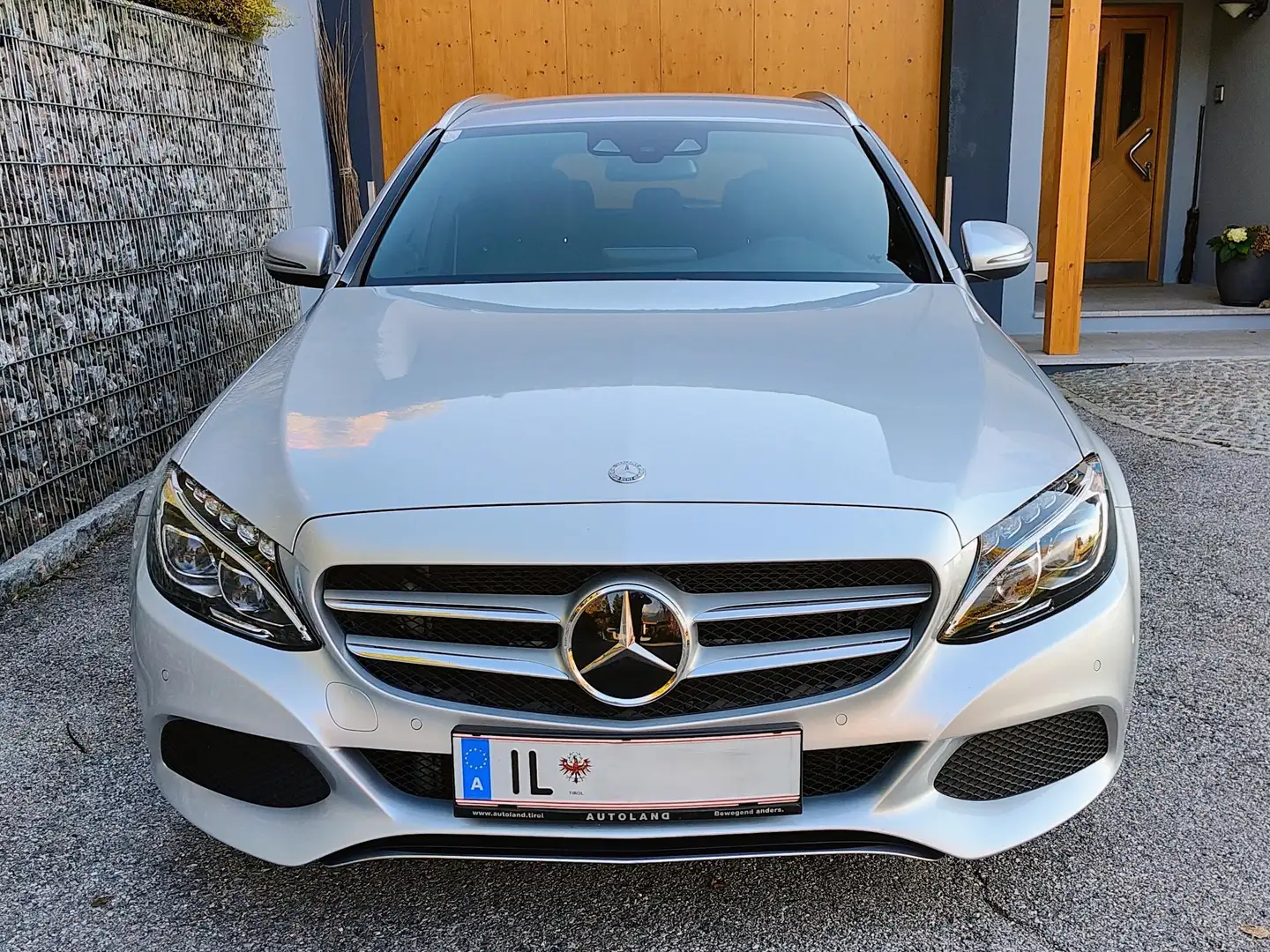 Mercedes-Benz C 250 C 250 d T 4MATIC Avantgarde (Airmatic, ILS, Distr) Silber - 2