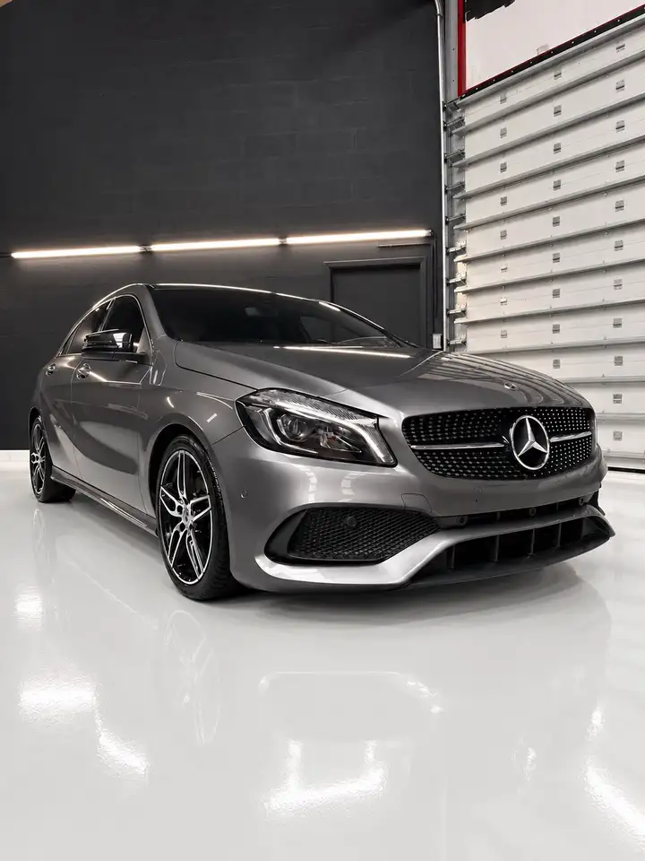 Mercedes-Benz A 180