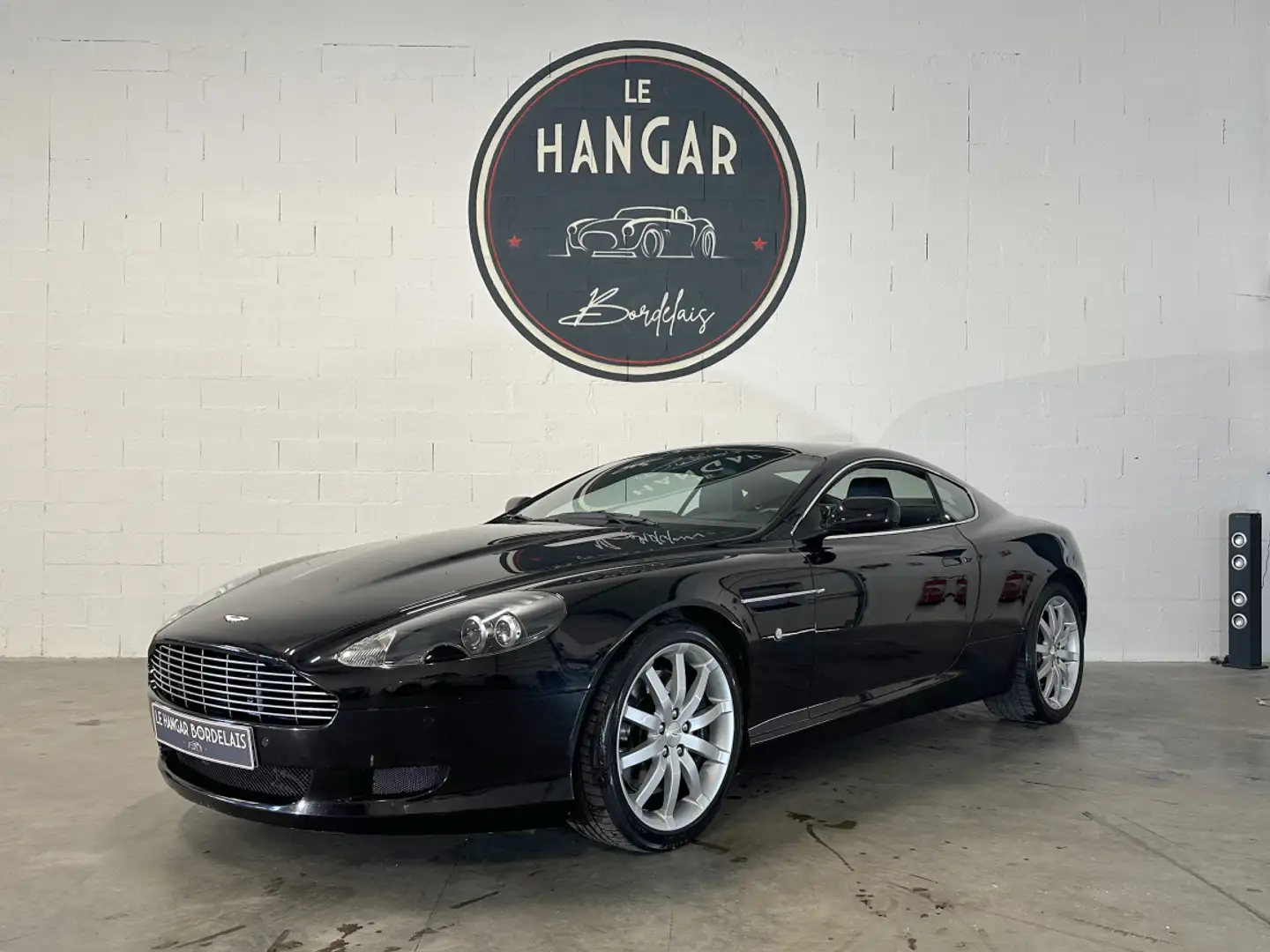 Aston Martin DB9 Coupé V12 6.0 455ch Touchtronic 6 - 1
