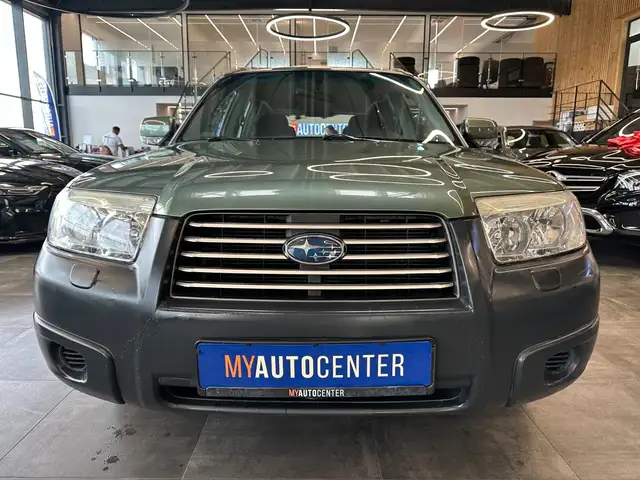 Subaru Forester view 19