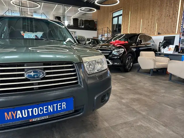 Subaru Forester view 20