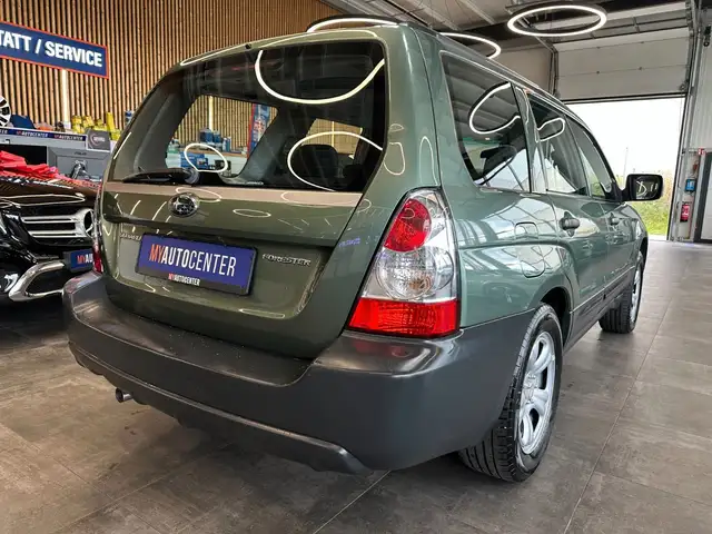 Subaru Forester view 2
