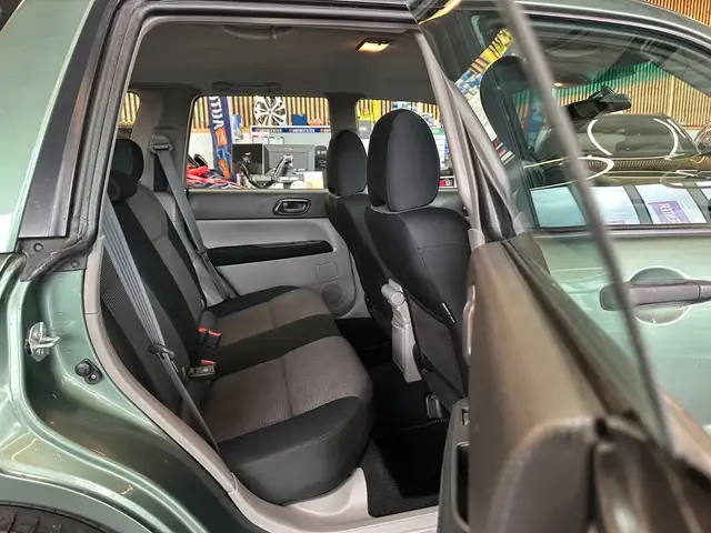 Subaru Forester view 28