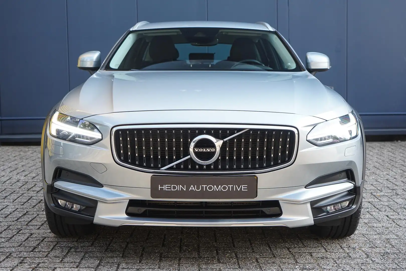 Volvo V90 Cross Country 2.0 T5 | Trekhaak | Pilot assist | Dode hoek detec Grijs - 2