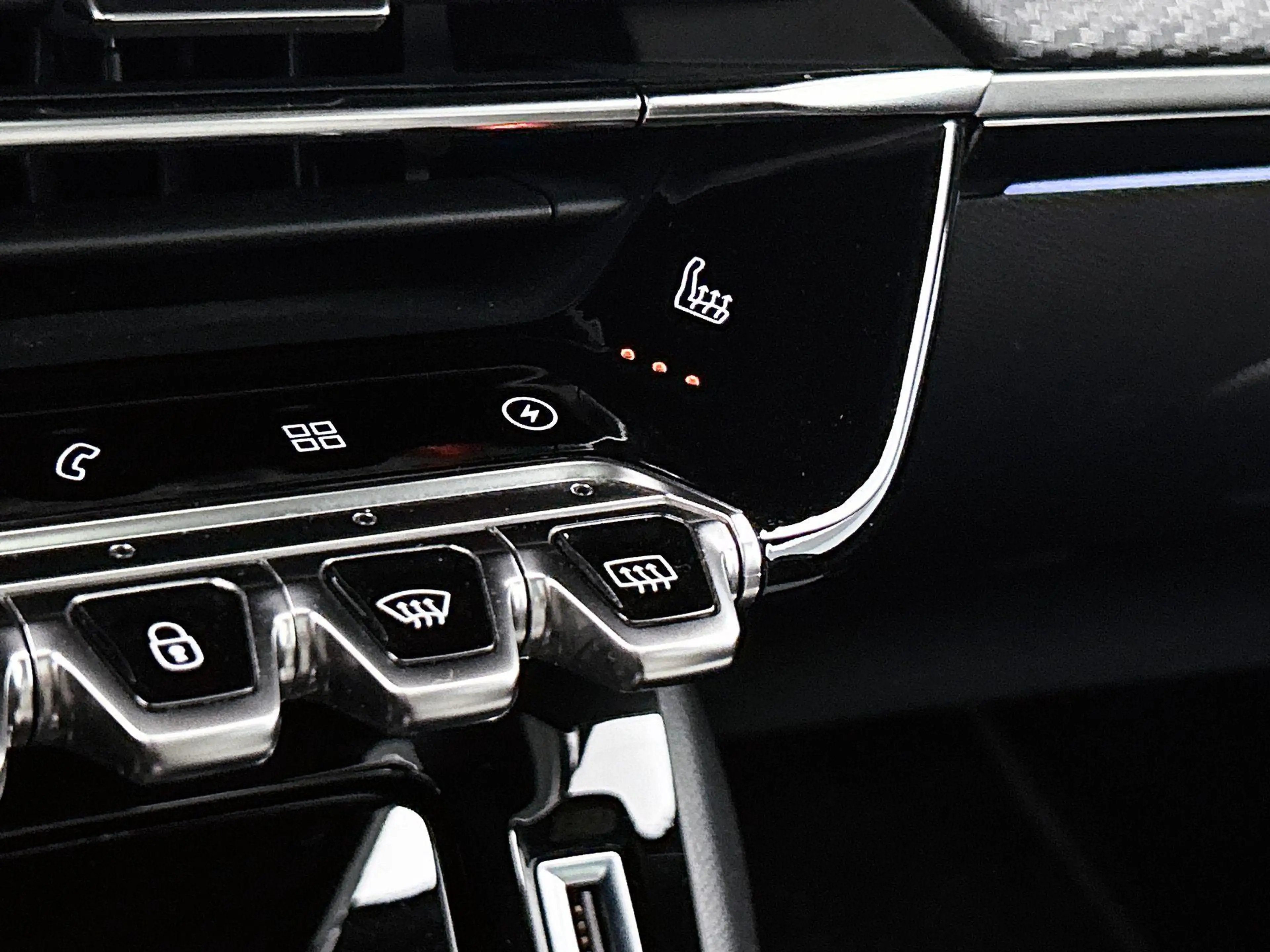 Peugeot e-2008 EV GT Pack 50 kWh | Panoramadak | Alcantara | Came — photo 8