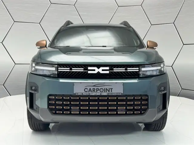 Dacia Bigster view 10