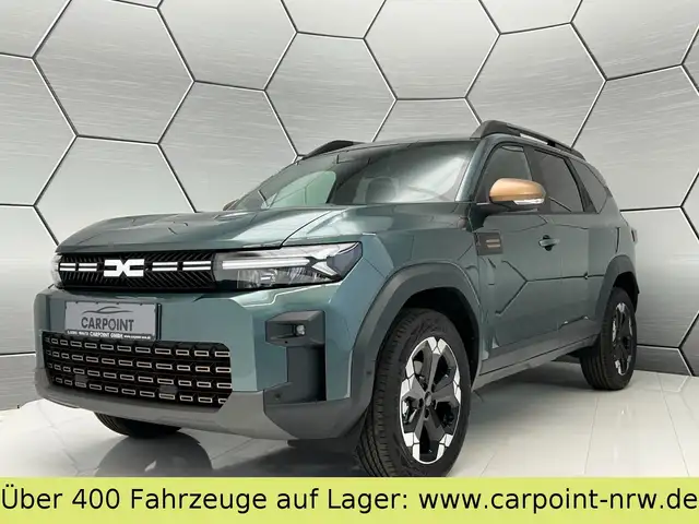 Dacia Bigster in Green for sale