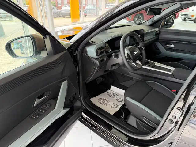 Dacia Bigster view 13