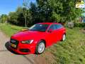 Audi A3 Sportback 1.4 e-tron PHEV Attraction Pro Line plus Rood - thumbnail 1