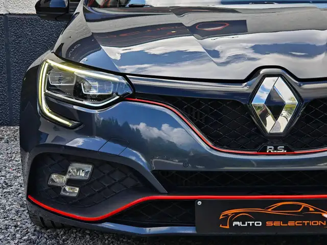 Renault Megane view 13