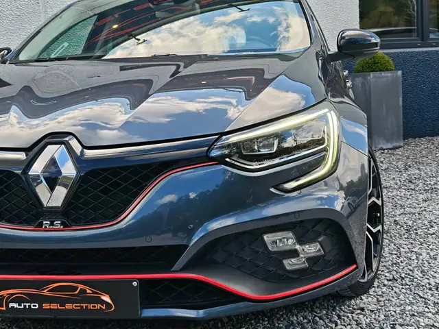 Renault Megane view 12