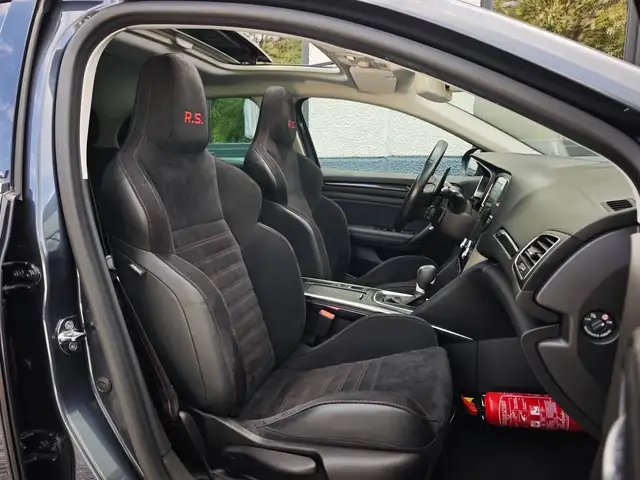Renault Megane view 15
