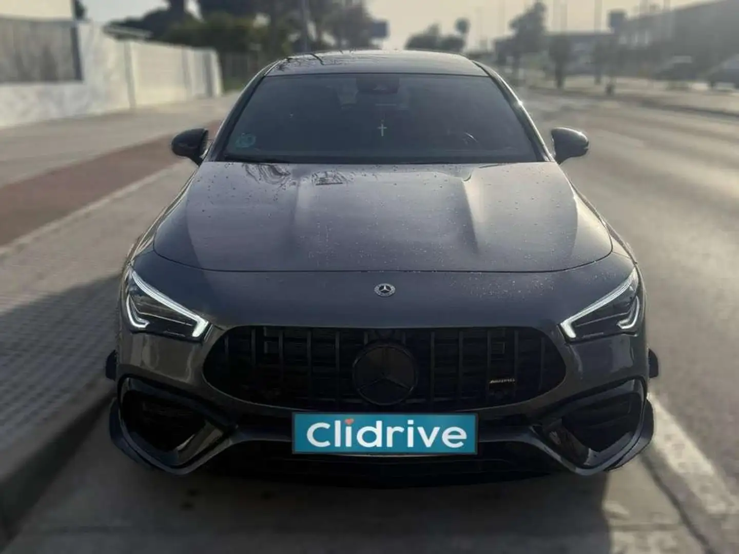 Mercedes-Benz CLA 45 AMG Mercedes-AMG 4MATIC+ Shooting Bra Gris - 2