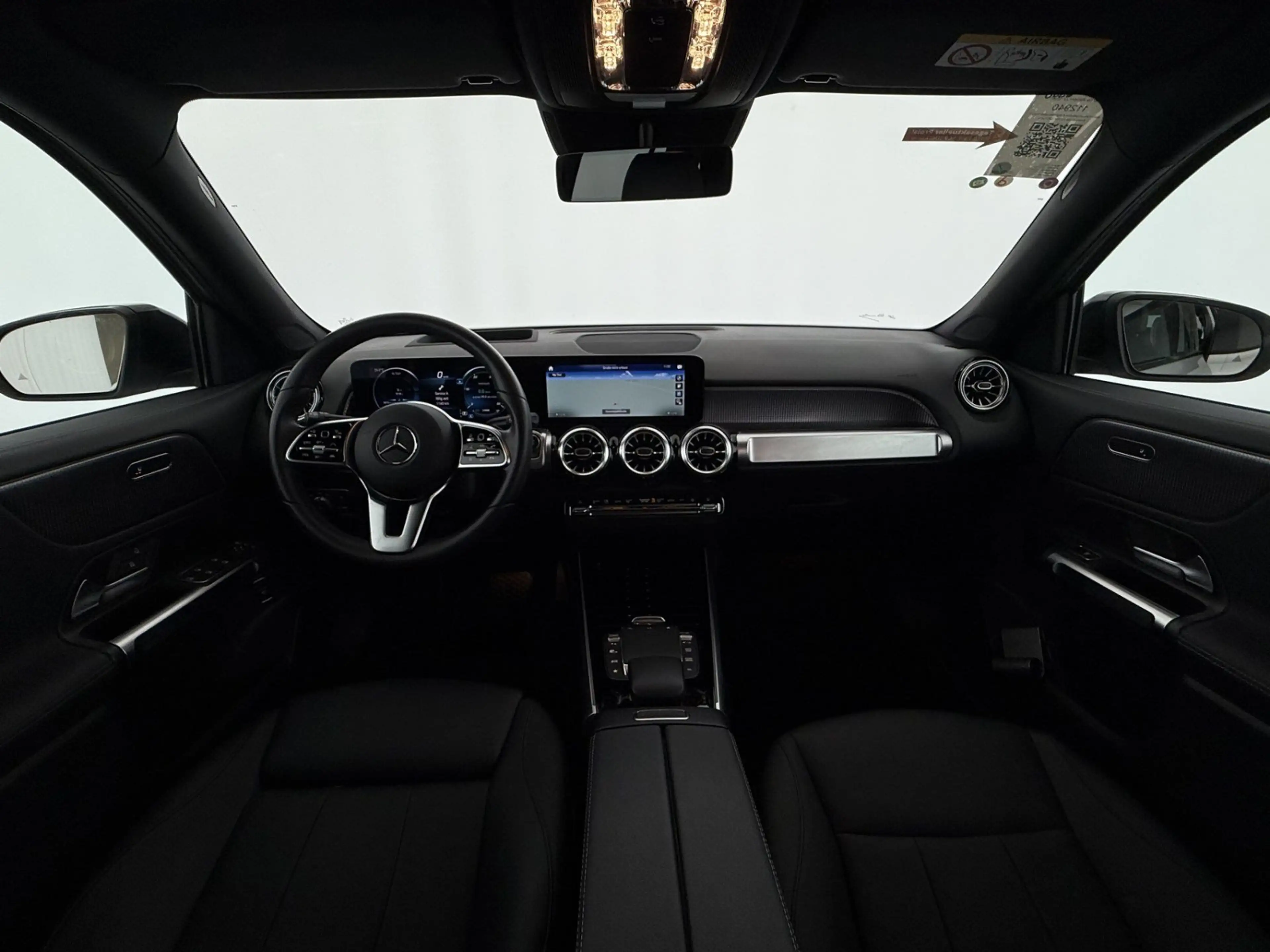 Mercedes-Benz EQB 300 4Matic Progressive Aut 7-SITZER LED RADAR — photo 13