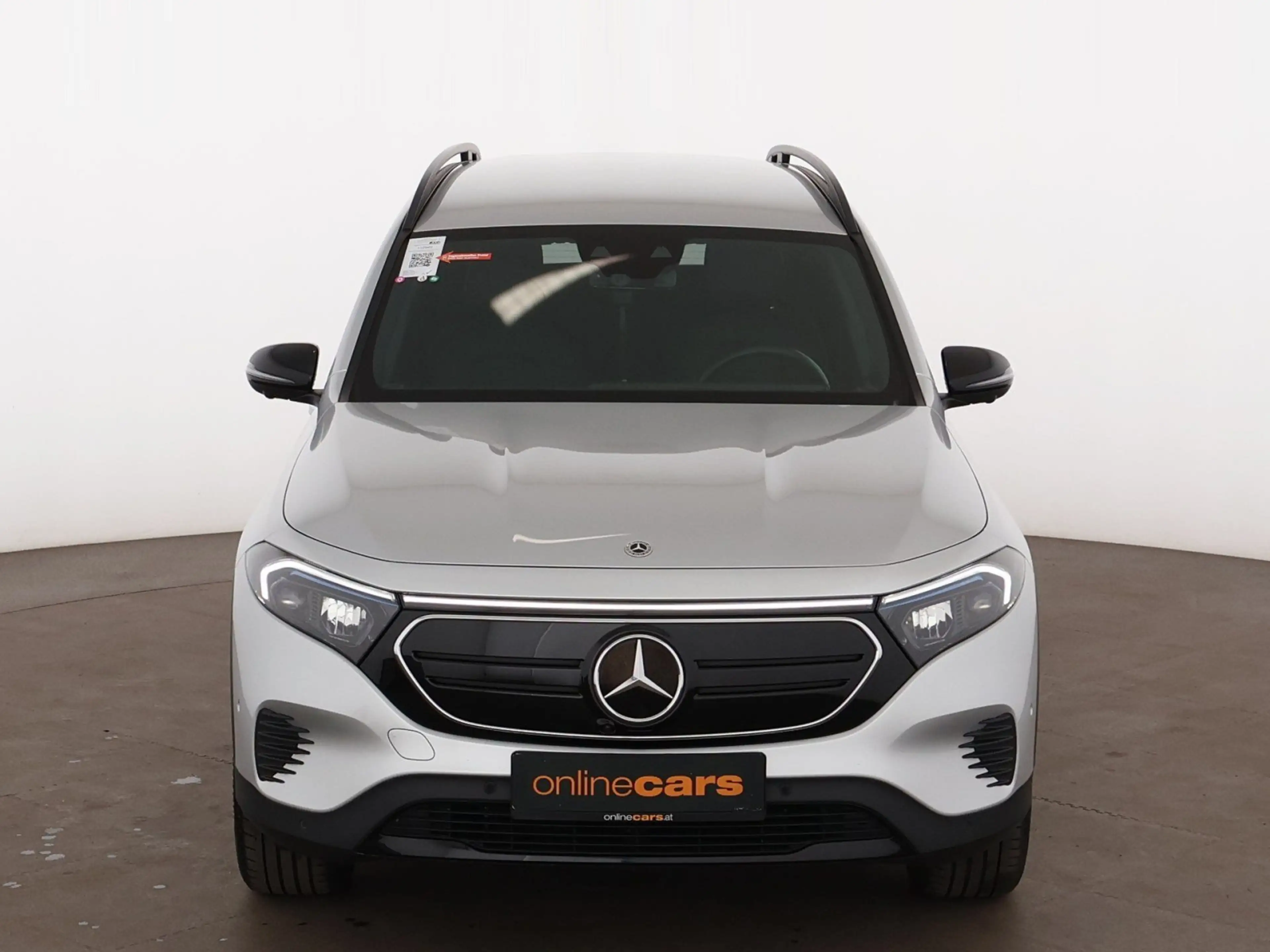 Mercedes-Benz EQB 300 4Matic Progressive Aut 7-SITZER LED RADAR — photo 2