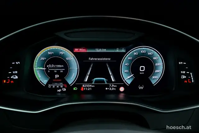 Audi A6 view 10