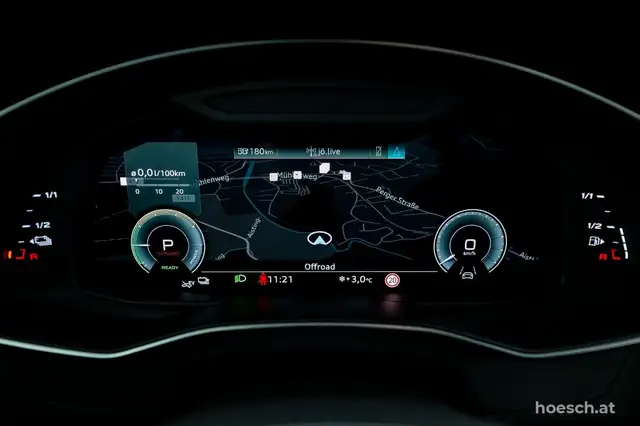 Audi A6 view 12
