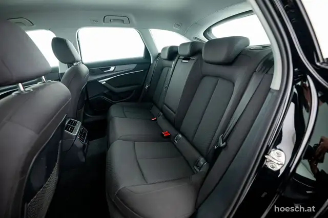 Audi A6 view 7