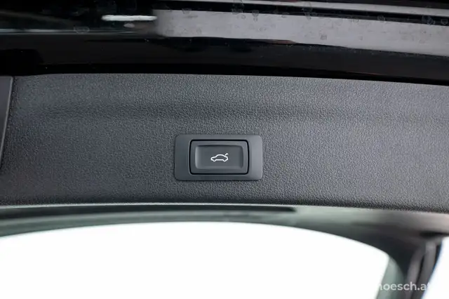 Audi A6 view 9
