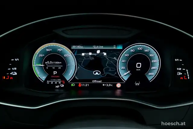 Audi A6 view 11