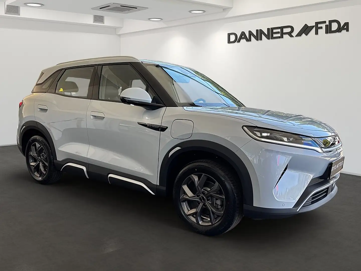 BYD Atto 2 Atto2 45,12 kWh Boost Österreich Paket ( SOFORT... Weiß - 2