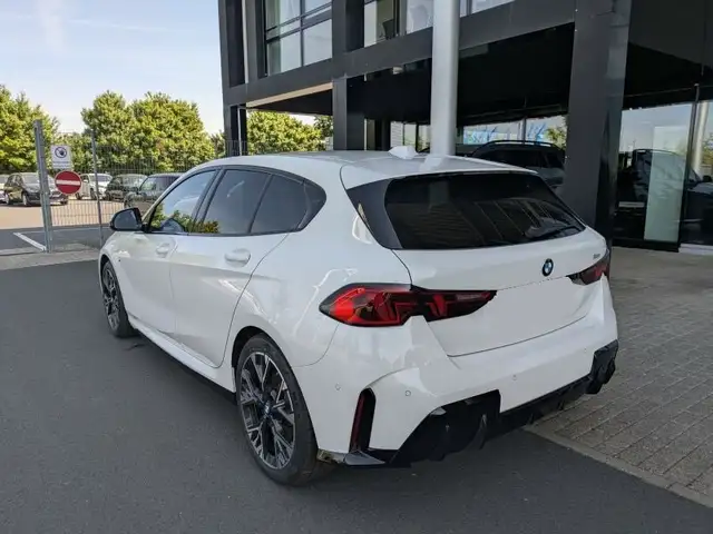 BMW M view 12
