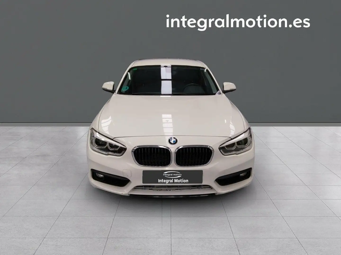 BMW 116 116d Blanc - 2