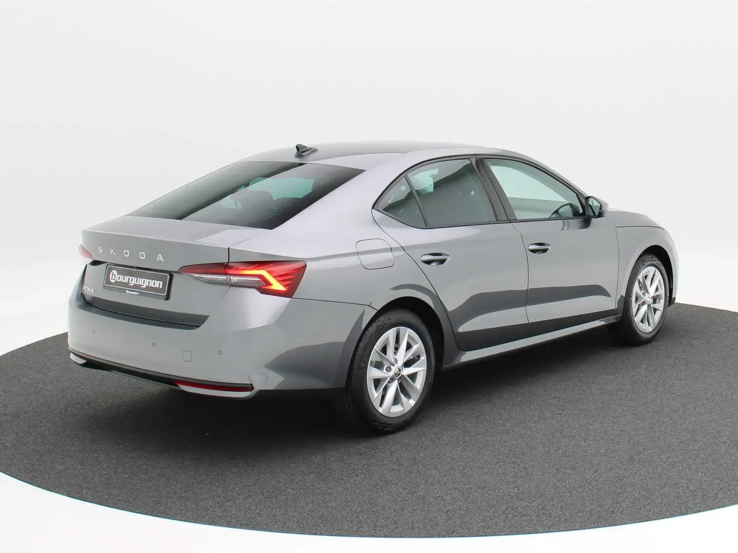 Skoda Octavia Business Edition 1.5 TSI 115 PK | Automaat | Cruis Grijs - 2