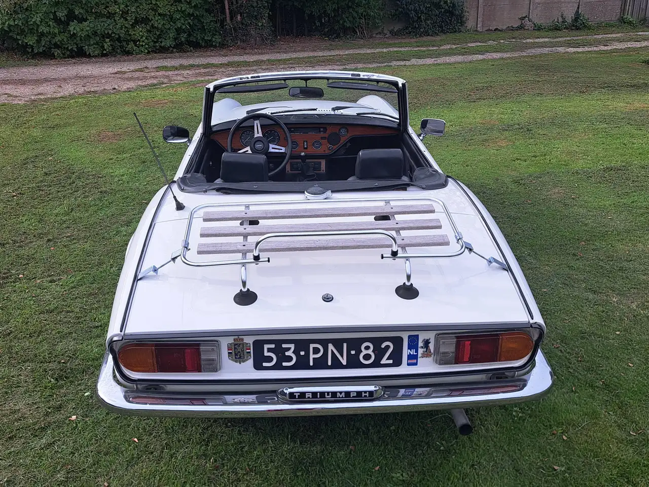 Triumph Spitfire 1500 TC Eventueel is ook de huur van mijn garage box over te nemen. De garage, voorzien van elektro, staat in Rheden., foto 6