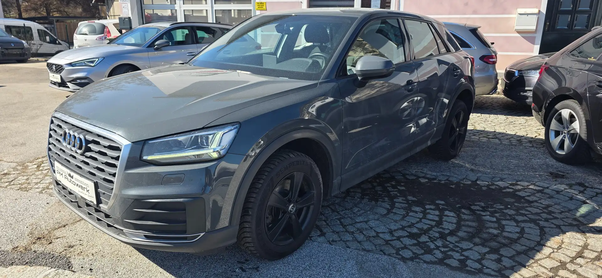 Audi Q2 Q2 35 TFSI S-tronic Grijs - 1