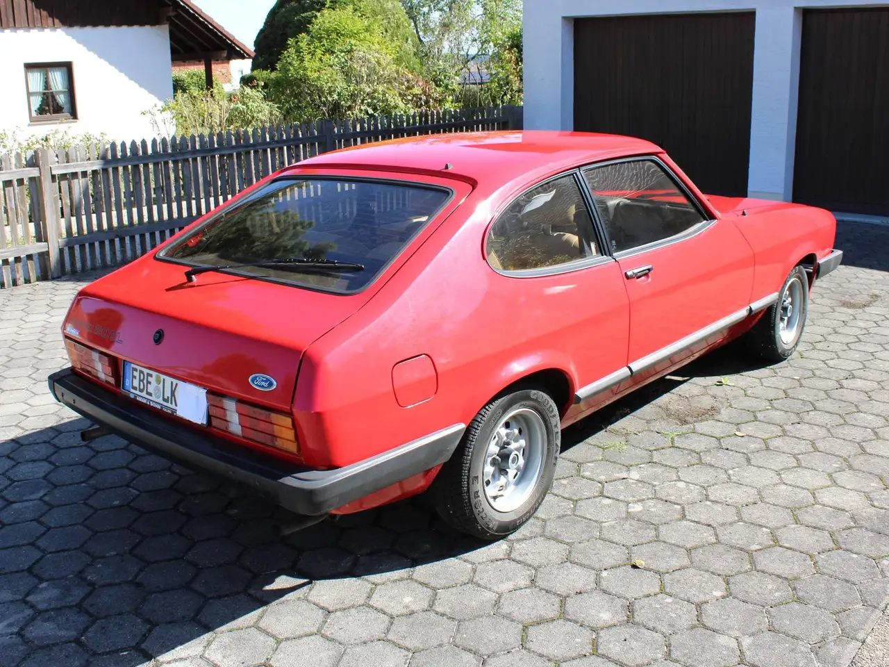 Ford Capri 2 Liter und 6 Zylinder, foto 3