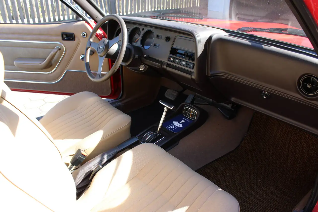 Ford Capri 2 Liter und 6 Zylinder, foto 10
