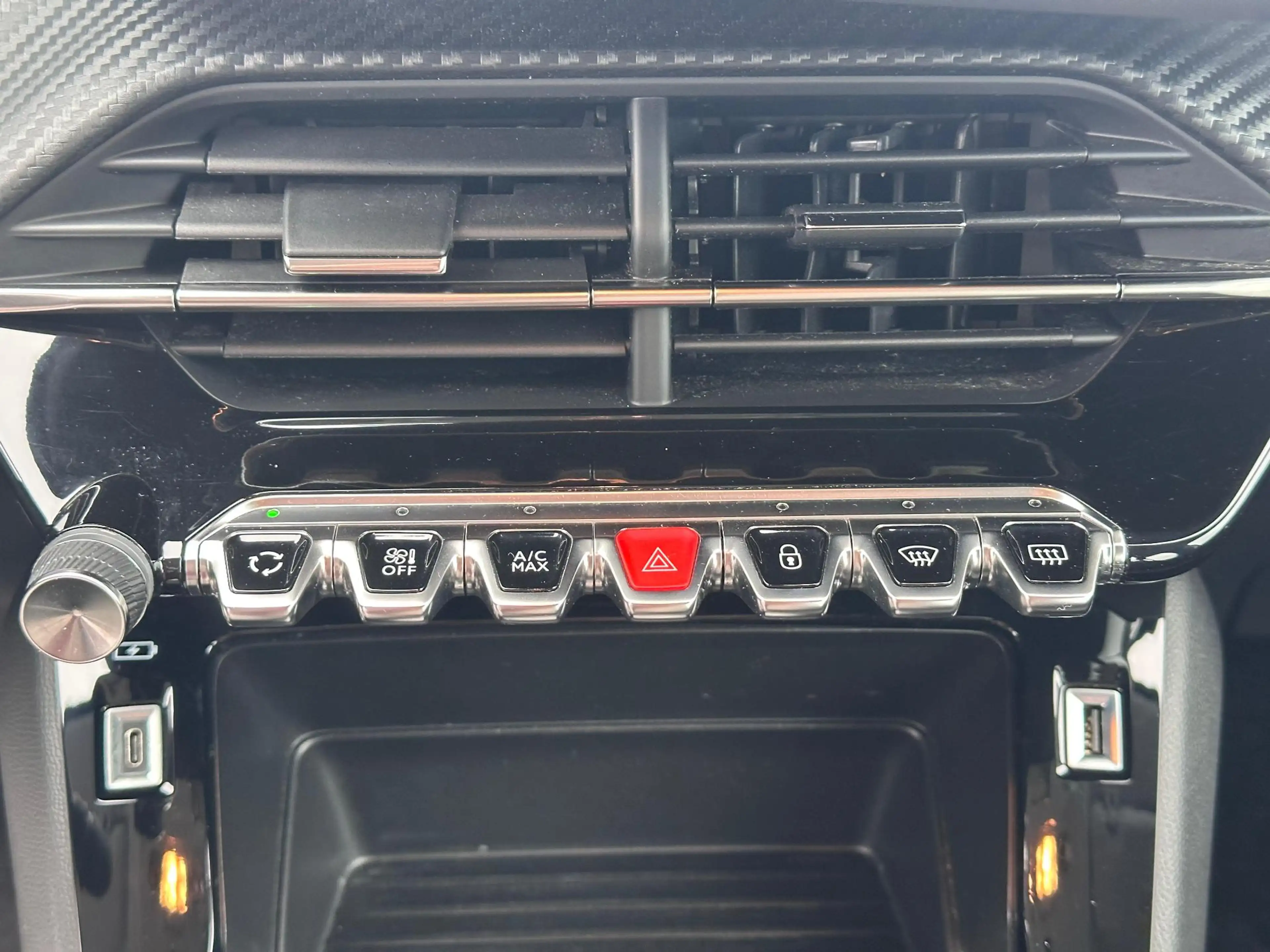 Peugeot e-208 EV Active Pack 50 kWh NL-AUTO | NAVI | ECC — photo 28