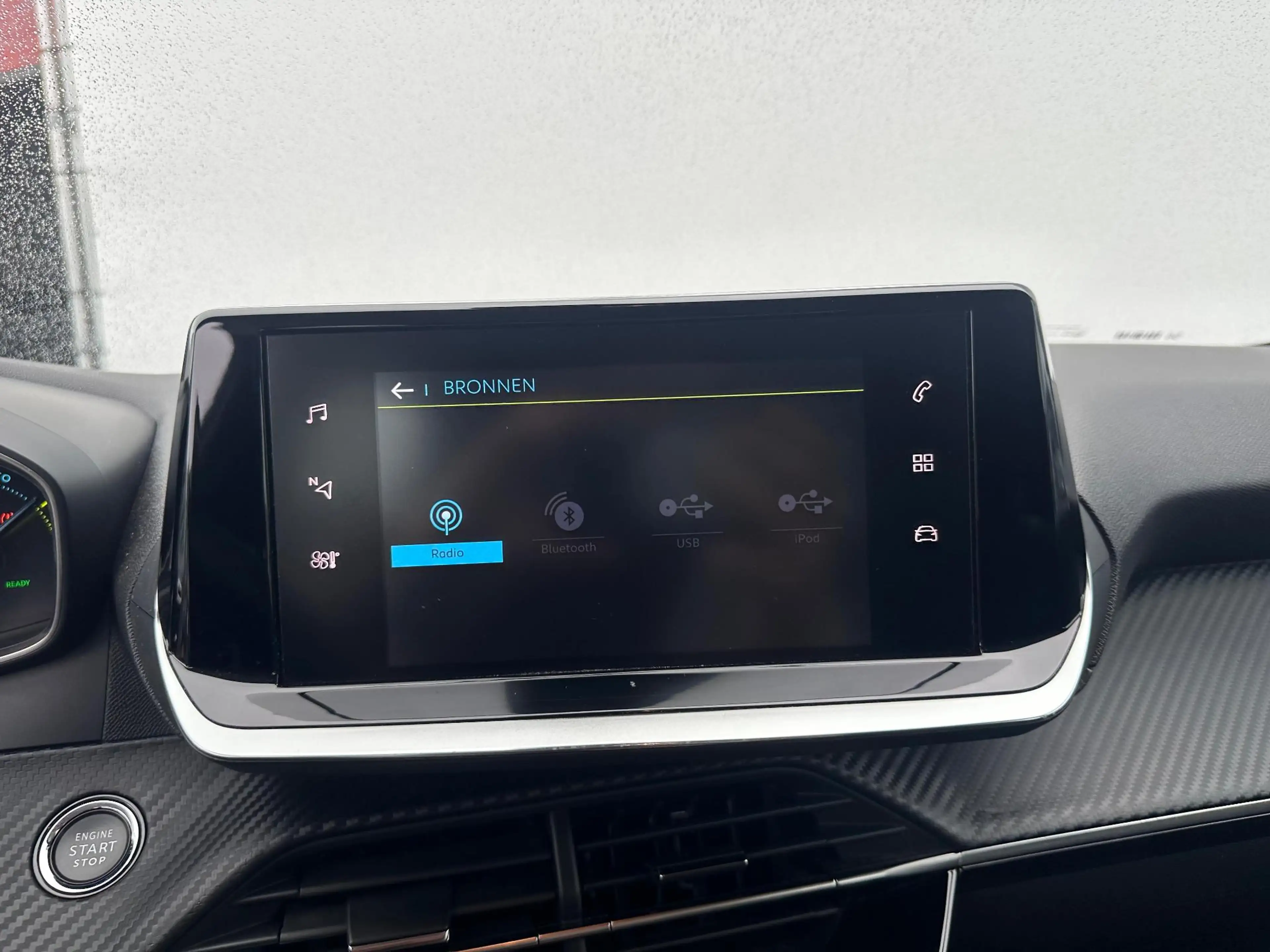 Peugeot e-208 EV Active Pack 50 kWh NL-AUTO | NAVI | ECC — photo 24