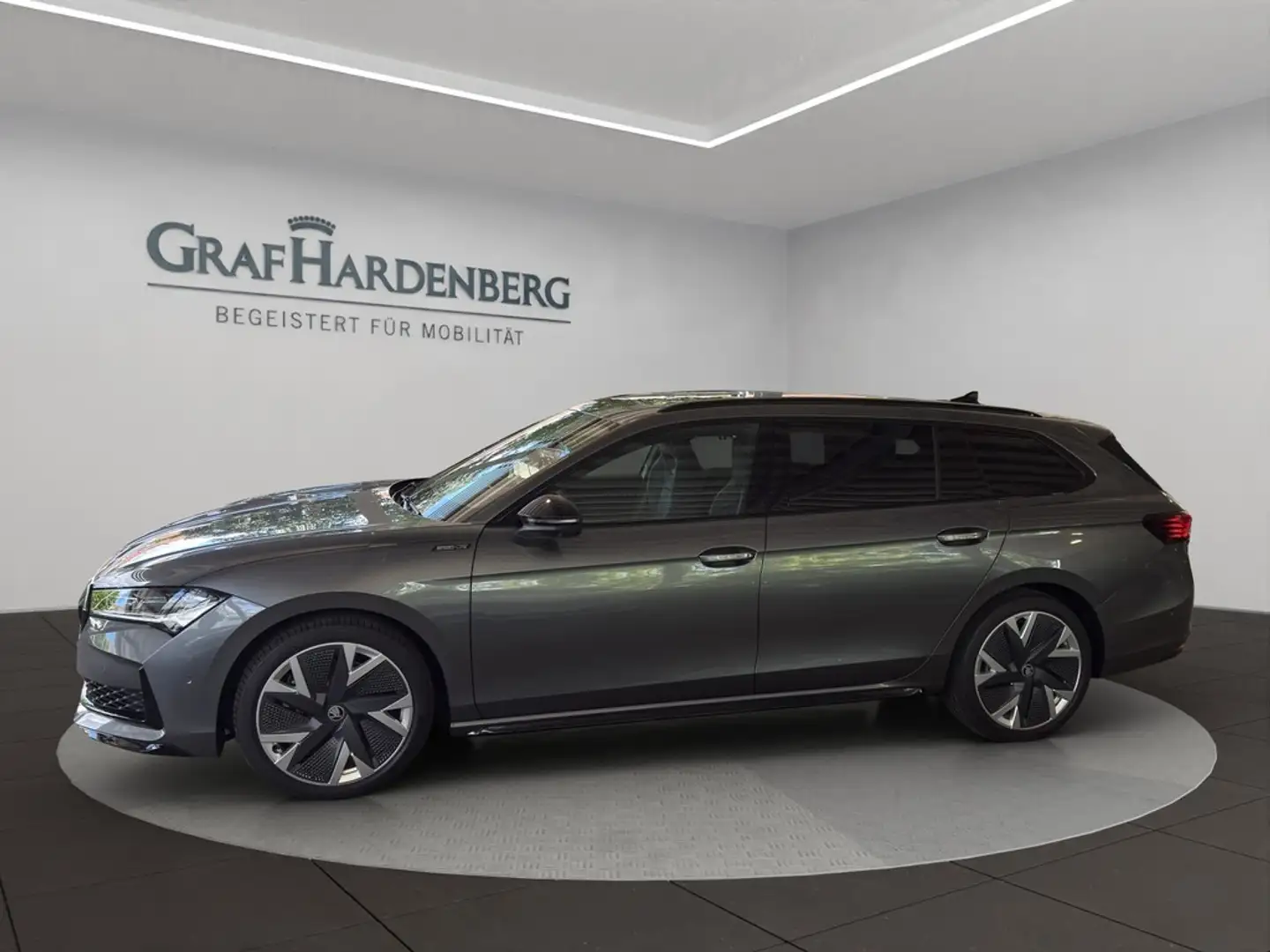 Skoda Superb Combi 2.0 TSI 4x4 DSG Sportline Gris - 2