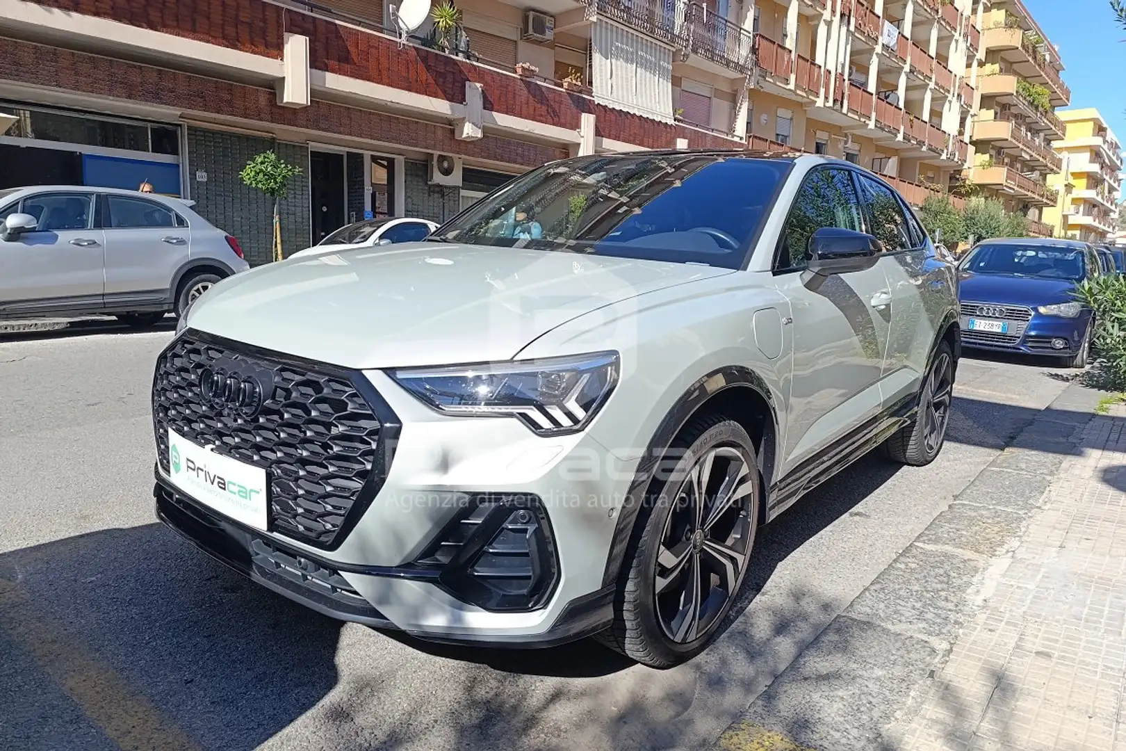 Audi Q3 Q3 SPB 45 TFSI e S tronic S line edition Argento - 1
