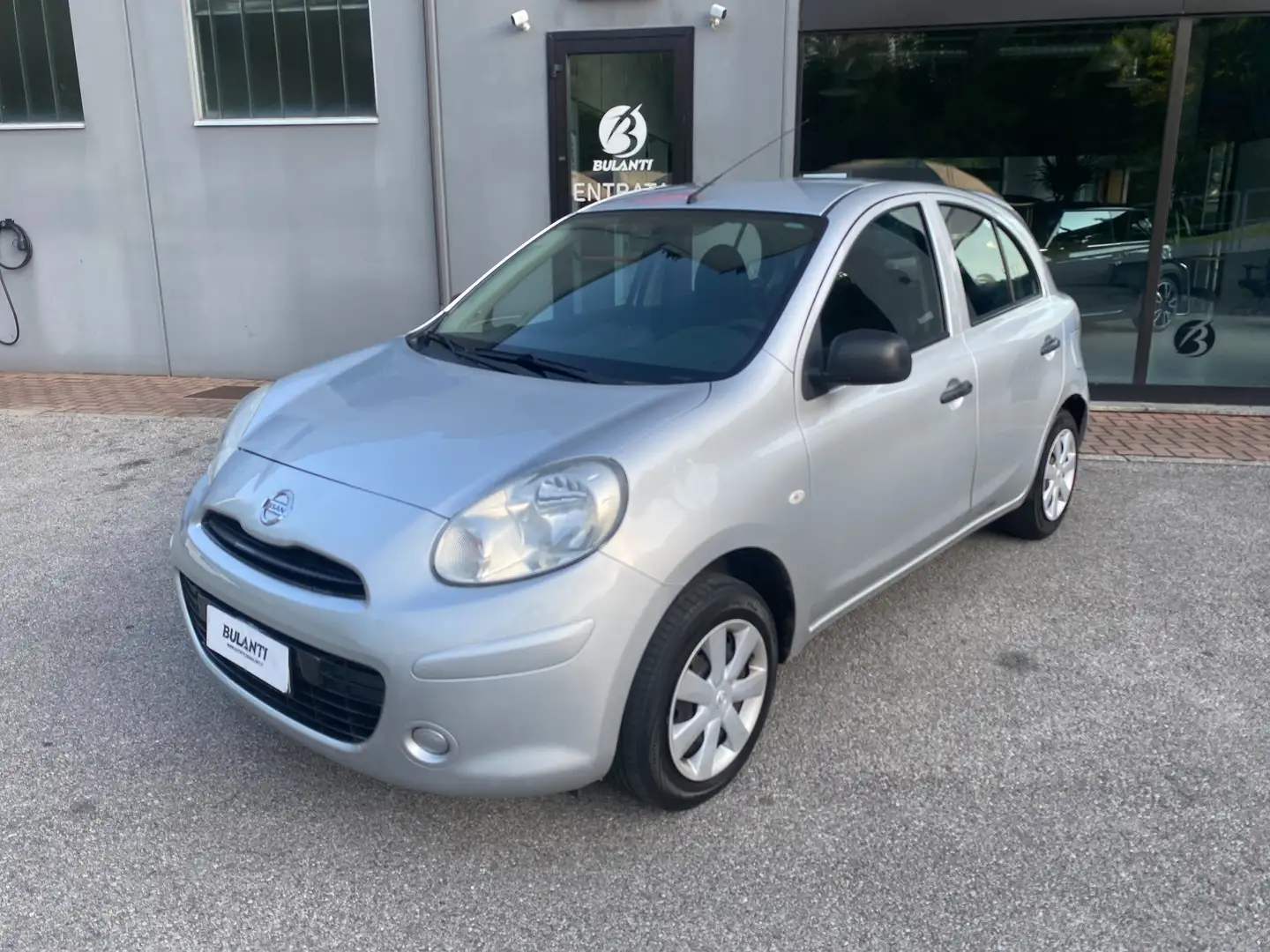 Nissan Micra Micra IV 2010 5p 1.2 Freddy eco Gpl . Argento - 2