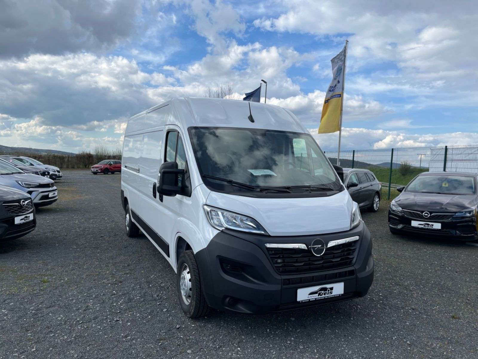 Opel Movano